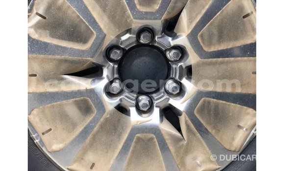 Sayi Imported Toyota Prado Blue Mota in Import - Dubai a Agadez Sayi Imported Toyota Prado Blue Mota in Import - Dubai a Agadez