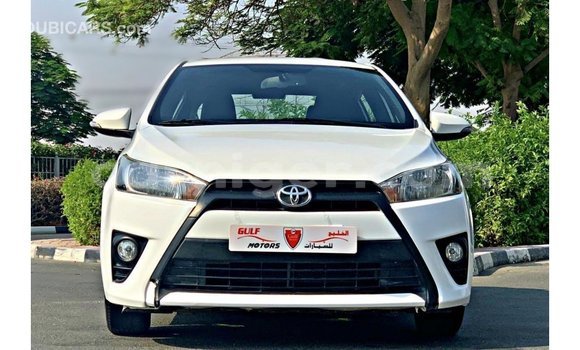 Sayi Imported Toyota Yaris White Mota in Import - Dubai a Agadez Sayi Imported Toyota Yaris White Mota in Import - Dubai a Agadez