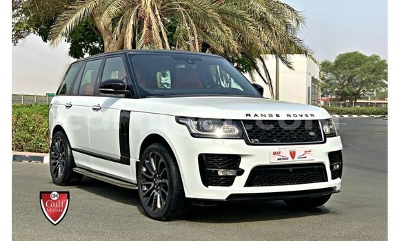 Sayi Imported Land Rover Range Rover White Mota in Import - Dubai a Agadez Sayi Imported Land Rover Range Rover White Mota in Import - Dubai a Agadez