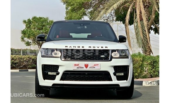 Sayi Imported Land Rover Range Rover White Mota in Import - Dubai a Agadez Sayi Imported Land Rover Range Rover White Mota in Import - Dubai a Agadez