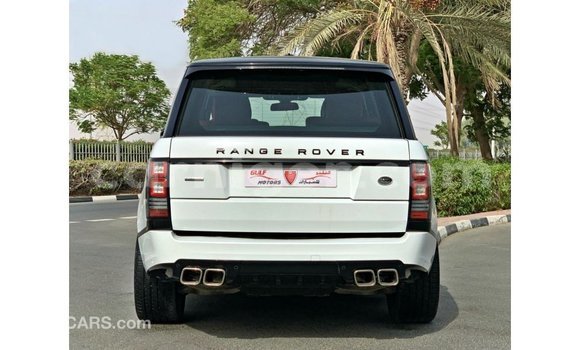 Sayi Imported Land Rover Range Rover White Mota in Import - Dubai a Agadez Sayi Imported Land Rover Range Rover White Mota in Import - Dubai a Agadez