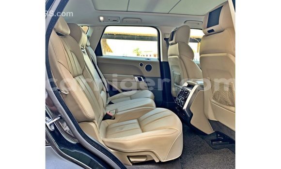 Sayi Imported Land Rover Range Rover Black Mota in Import - Dubai a Agadez Sayi Imported Land Rover Range Rover Black Mota in Import - Dubai a Agadez