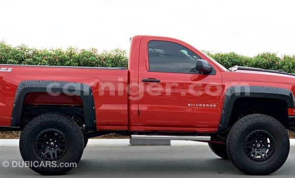 Sayi Imported Chevrolet Silverado Red Mota in Import - Dubai a Agadez Sayi Imported Chevrolet Silverado Red Mota in Import - Dubai a Agadez