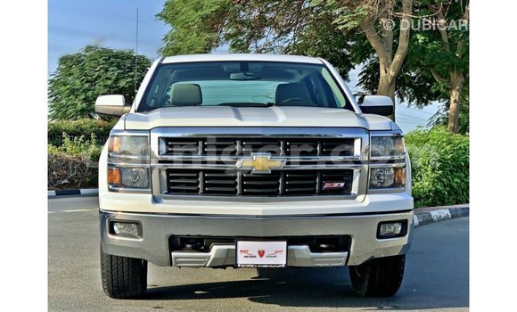 Sayi Imported Chevrolet Silverado White Mota in Import - Dubai a Agadez Sayi Imported Chevrolet Silverado White Mota in Import - Dubai a Agadez