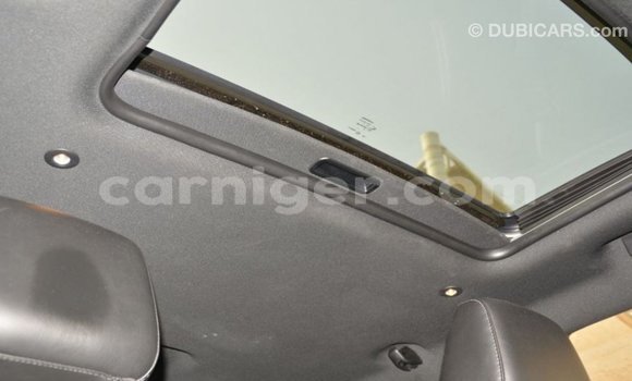 Sayi Imported Dodge Challenger White Mota in Import - Dubai a Agadez Sayi Imported Dodge Challenger White Mota in Import - Dubai a Agadez