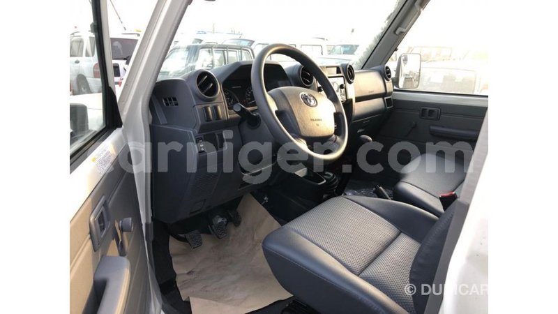 Big with watermark toyota land cruiser agadez import dubai 6978