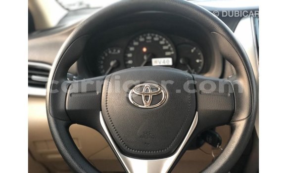 Buy Import Toyota DA Other Truck in Import - Dubai in Agadez Buy Import Toyota DA Other Truck in Import - Dubai in Agadez