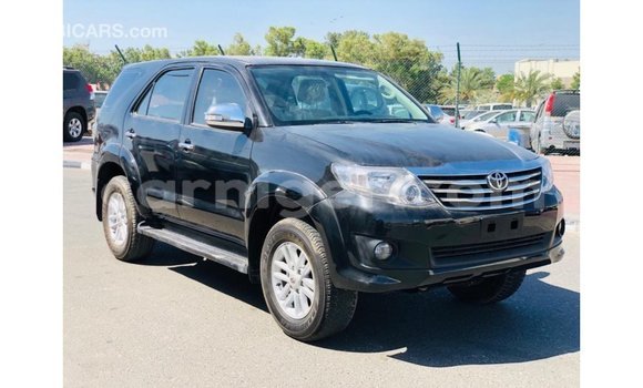 Sayi Imported Toyota Fortuner Black Mota in Import - Dubai a Agadez Sayi Imported Toyota Fortuner Black Mota in Import - Dubai a Agadez