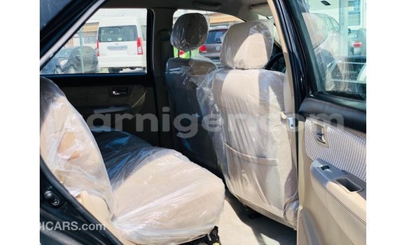 Sayi Imported Toyota Fortuner Black Mota in Import - Dubai a Agadez Sayi Imported Toyota Fortuner Black Mota in Import - Dubai a Agadez
