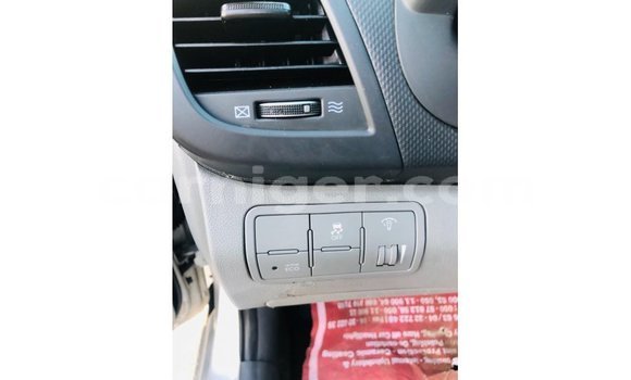 Buy Import Hyundai Accent Other Car in Import - Dubai in Agadez Buy Import Hyundai Accent Other Car in Import - Dubai in Agadez