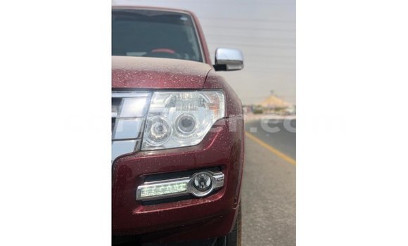 Sayi Imported Mitsubishi Pajero Red Mota in Import - Dubai a Agadez Sayi Imported Mitsubishi Pajero Red Mota in Import - Dubai a Agadez