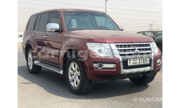 Sayi Imported Mitsubishi Pajero Red Mota in Import - Dubai a Agadez Sayi Imported Mitsubishi Pajero Red Mota in Import - Dubai a Agadez