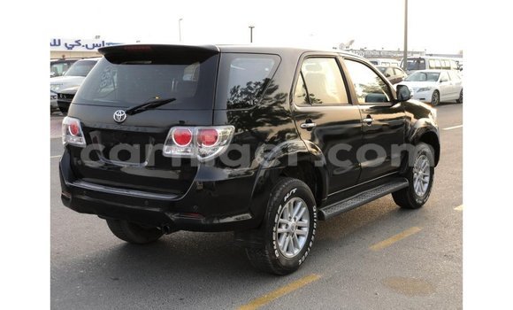 Sayi Imported Toyota Fortuner Black Mota in Import - Dubai a Agadez Sayi Imported Toyota Fortuner Black Mota in Import - Dubai a Agadez