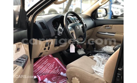 Sayi Imported Toyota Fortuner Black Mota in Import - Dubai a Agadez Sayi Imported Toyota Fortuner Black Mota in Import - Dubai a Agadez