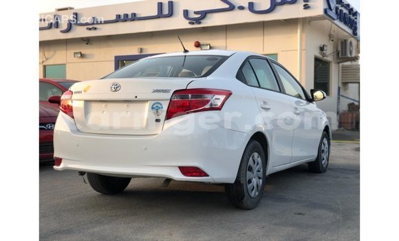 Buy Import Toyota Yaris White Car in Import - Dubai in Agadez Buy Import Toyota Yaris White Car in Import - Dubai in Agadez