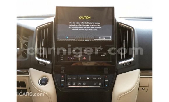 Sayi Imported Toyota Land Cruiser Black Babbar mota in Import - Dubai a Agadez Sayi Imported Toyota Land Cruiser Black Babbar mota in Import - Dubai a Agadez