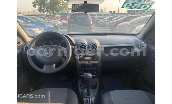 Sayi Imported Renault Duster White Mota in Import - Dubai a Agadez Sayi Imported Renault Duster White Mota in Import - Dubai a Agadez
