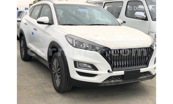 Buy Import Hyundai Tucson White Car in Import - Dubai in Agadez Buy Import Hyundai Tucson White Car in Import - Dubai in Agadez
