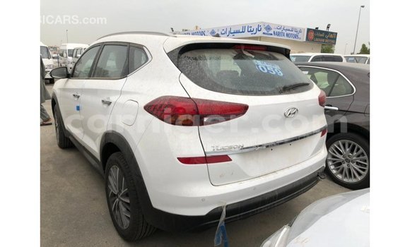 Buy Import Hyundai Tucson White Car in Import - Dubai in Agadez Buy Import Hyundai Tucson White Car in Import - Dubai in Agadez