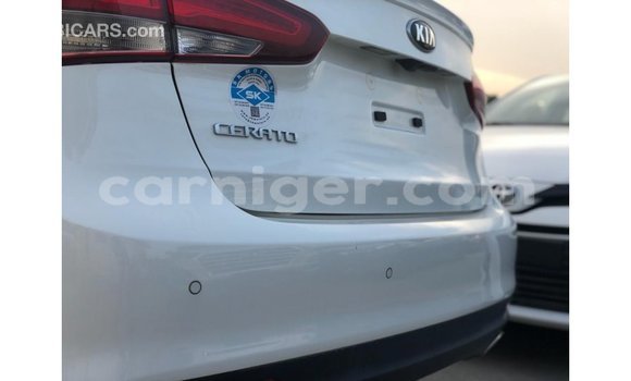 اشتري Imported Kia Cerato White سيارة في Import - Dubai في أغاديز اشتري Imported Kia Cerato White سيارة في Import - Dubai في أغاديز