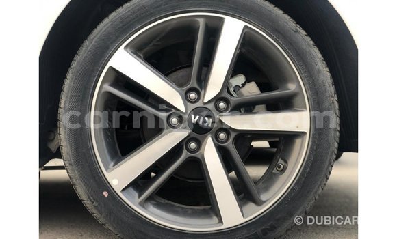 اشتري Imported Kia Cerato White سيارة في Import - Dubai في أغاديز اشتري Imported Kia Cerato White سيارة في Import - Dubai في أغاديز