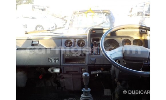 Buy Import Toyota Dyna Blue Truck in Import - Dubai in Agadez Buy Import Toyota Dyna Blue Truck in Import - Dubai in Agadez