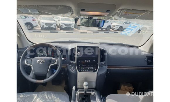 Buy Import Toyota Land Cruiser Black Truck in Import - Dubai in Agadez Buy Import Toyota Land Cruiser Black Truck in Import - Dubai in Agadez