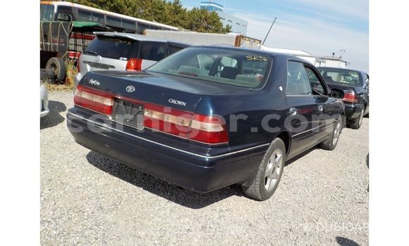 اشتري Imported Toyota Crown Blue سيارة في Import - Dubai في أغاديز اشتري Imported Toyota Crown Blue سيارة في Import - Dubai في أغاديز