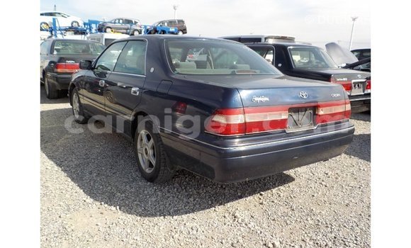 اشتري Imported Toyota Crown Blue سيارة في Import - Dubai في أغاديز اشتري Imported Toyota Crown Blue سيارة في Import - Dubai في أغاديز