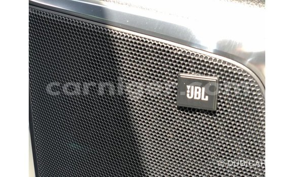 اشتري Imported Toyota Alphard White سيارة في Import - Dubai في أغاديز اشتري Imported Toyota Alphard White سيارة في Import - Dubai في أغاديز