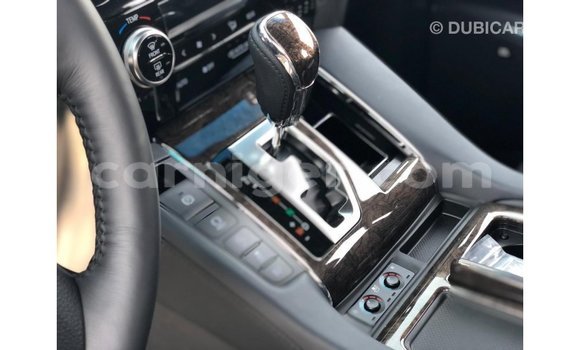 اشتري Imported Toyota Alphard White سيارة في Import - Dubai في أغاديز اشتري Imported Toyota Alphard White سيارة في Import - Dubai في أغاديز