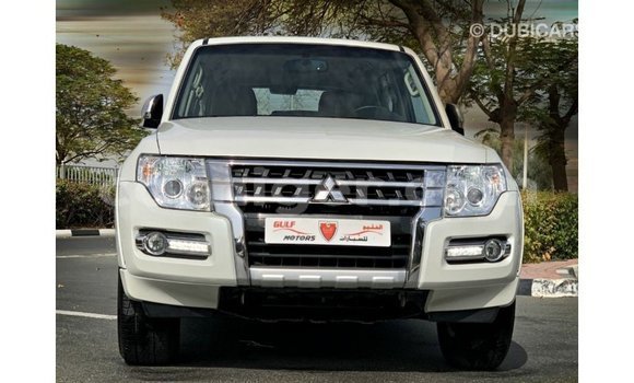 اشتري Imported Mitsubishi Pajero White سيارة في Import - Dubai في أغاديز اشتري Imported Mitsubishi Pajero White سيارة في Import - Dubai في أغاديز