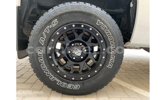 Sayi Imported Chevrolet Silverado White Mota in Import - Dubai a Agadez Sayi Imported Chevrolet Silverado White Mota in Import - Dubai a Agadez