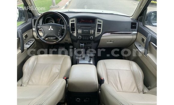 اشتري Imported Mitsubishi Pajero White سيارة في Import - Dubai في أغاديز اشتري Imported Mitsubishi Pajero White سيارة في Import - Dubai في أغاديز