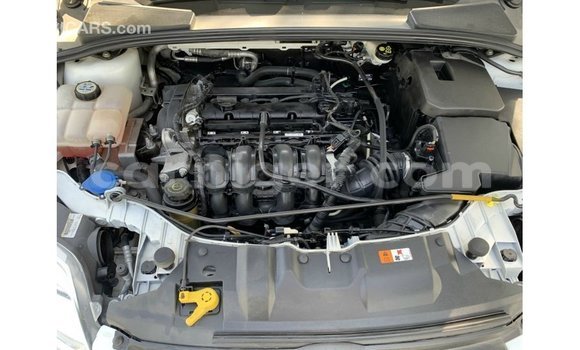 Sayi Imported Ford Focus White Mota in Import - Dubai a Agadez Sayi Imported Ford Focus White Mota in Import - Dubai a Agadez