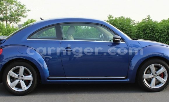 Sayi Imported Volkswagen Beetle Blue Mota in Import - Dubai a Agadez Sayi Imported Volkswagen Beetle Blue Mota in Import - Dubai a Agadez