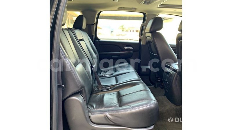 Big with watermark chevrolet suburban agadez import dubai 7053