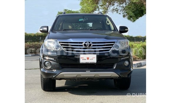 Sayi Imported Toyota Fortuner Black Mota in Import - Dubai a Agadez Sayi Imported Toyota Fortuner Black Mota in Import - Dubai a Agadez