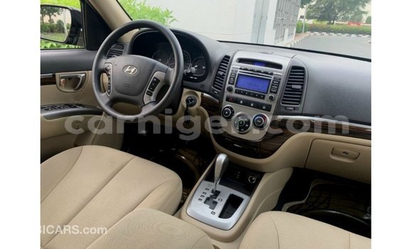 Sayi Imported Hyundai Santa Fe Black Mota in Import - Dubai a Agadez Sayi Imported Hyundai Santa Fe Black Mota in Import - Dubai a Agadez