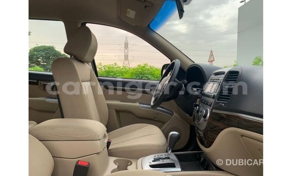 Sayi Imported Hyundai Santa Fe Black Mota in Import - Dubai a Agadez Sayi Imported Hyundai Santa Fe Black Mota in Import - Dubai a Agadez