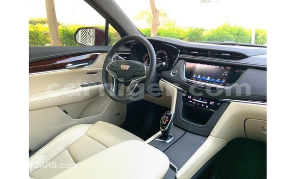 Sayi Imported Cadillac XT5 Red Mota in Import - Dubai a Agadez Sayi Imported Cadillac XT5 Red Mota in Import - Dubai a Agadez
