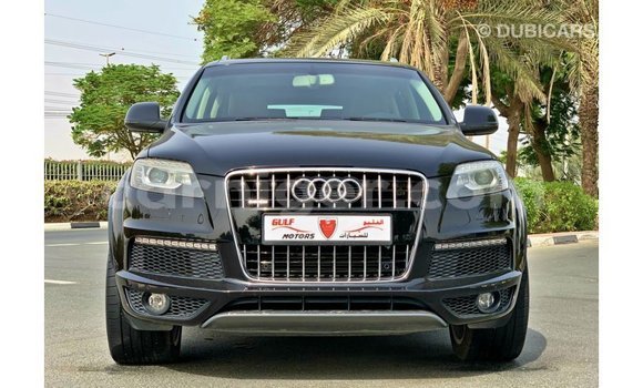 Sayi Imported Audi Q7 Black Mota in Import - Dubai a Agadez Sayi Imported Audi Q7 Black Mota in Import - Dubai a Agadez