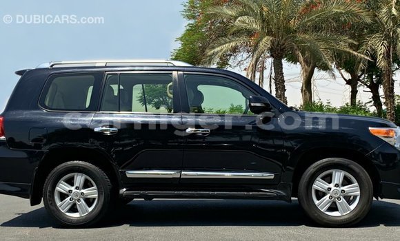 Sayi Imported Toyota Land Cruiser Black Babbar mota in Import - Dubai a Agadez Sayi Imported Toyota Land Cruiser Black Babbar mota in Import - Dubai a Agadez