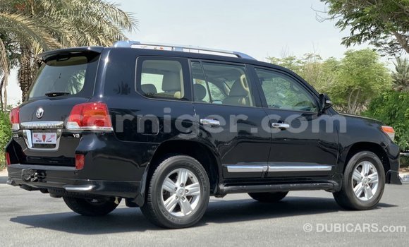 Sayi Imported Toyota Land Cruiser Black Babbar mota in Import - Dubai a Agadez Sayi Imported Toyota Land Cruiser Black Babbar mota in Import - Dubai a Agadez