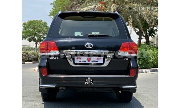 Sayi Imported Toyota Land Cruiser Black Babbar mota in Import - Dubai a Agadez Sayi Imported Toyota Land Cruiser Black Babbar mota in Import - Dubai a Agadez