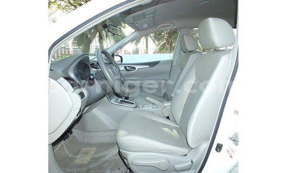 Sayi Imported Nissan Tiida White Mota in Import - Dubai a Agadez Sayi Imported Nissan Tiida White Mota in Import - Dubai a Agadez