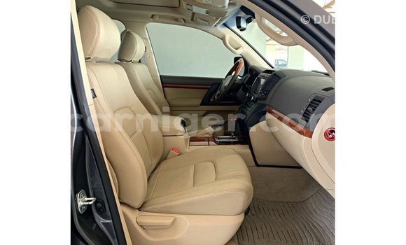 Sayi Imported Toyota Land Cruiser Other Babbar mota in Import - Dubai a Agadez Sayi Imported Toyota Land Cruiser Other Babbar mota in Import - Dubai a Agadez