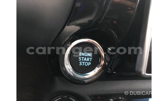Sayi Imported Toyota Hilux Black Mota in Import - Dubai a Agadez Sayi Imported Toyota Hilux Black Mota in Import - Dubai a Agadez
