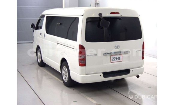 Buy Import Toyota Regius White Car in Import - Dubai in Agadez Buy Import Toyota Regius White Car in Import - Dubai in Agadez