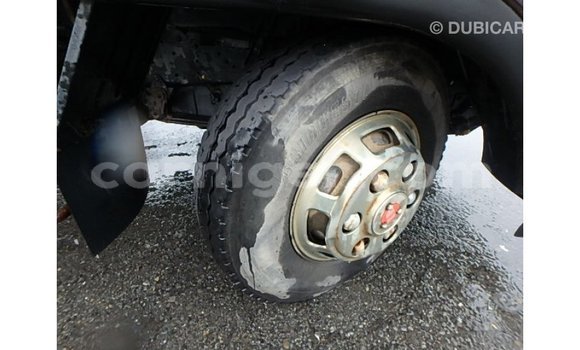 Buy Import Nissan Evalia Brown Truck in Import - Dubai in Agadez Buy Import Nissan Evalia Brown Truck in Import - Dubai in Agadez